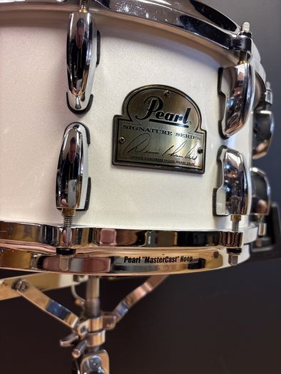 Pearl Dennis Chambers Maple Snare Drum