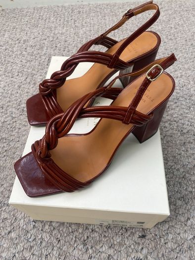 Sezane leather heels