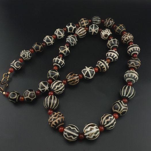 Antique Burmese Pumtek Pyu Petrified Wood Beads Necklace
