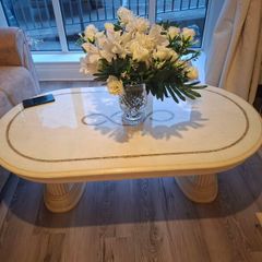 Coffee table in great condition