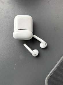 airpods - 1st gen