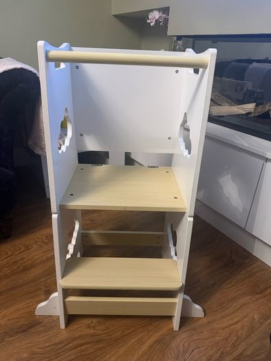 Kids Learning Tower