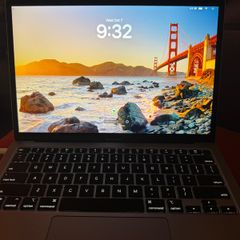 Apple MacBook Air M1 8-core GPU 13" 2020 8gb/512gb