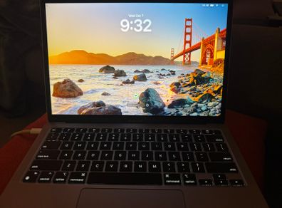 Apple MacBook Air M1 8-core GPU 13" 2020 8gb/512gb