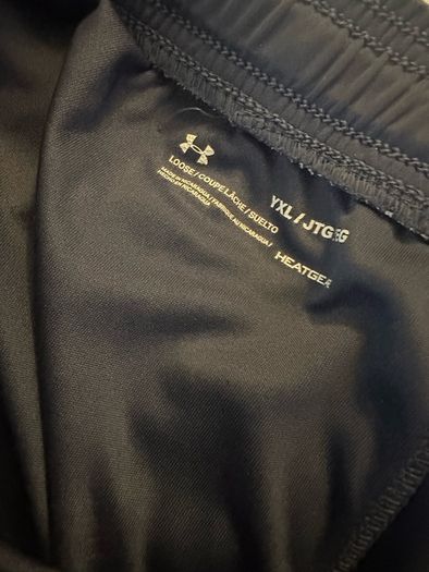 Under Armour Shorts YXL