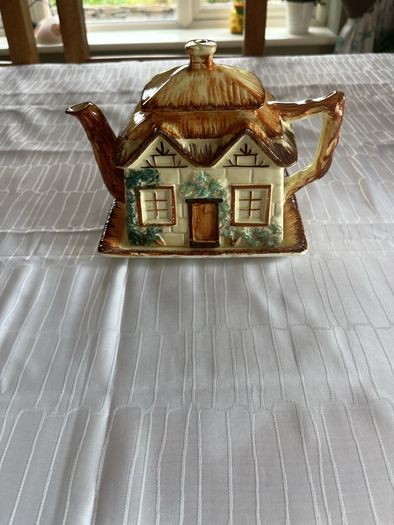 Cottage Ware" novelty teapot,