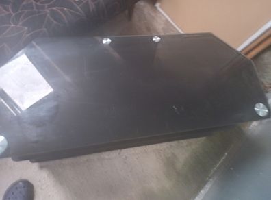 Glass TV/entertainment stand