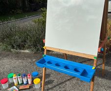 Melissa &Doug double sided easel whiteboard