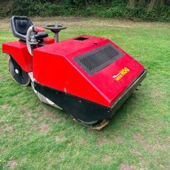 Water hog removes excess surface water