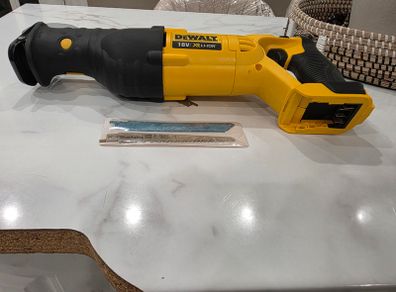 Dewalt 18V Reciprocating Saw