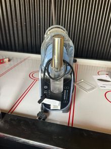Ninja slushie machine in perfect condition hardly used