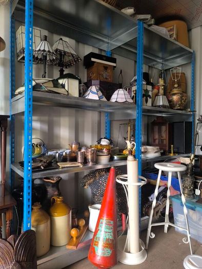 Retro, vintage, antiques - Lusk