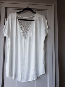 Viscose Boutique Top, Size M-L