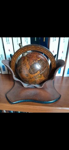vintage pen holder