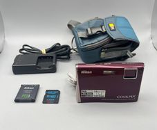 Nikon Coolpix S60 10MP Digital Camera Burgundy - Full Kit - Nr Mint
