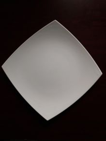 PLATE - Square - White Glass - 27cms