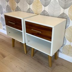 Two lockers and dresser