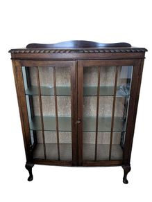 Glass cabinet
