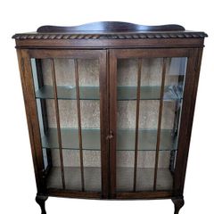 Glass cabinet