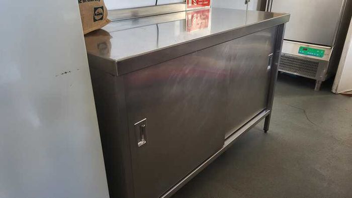 Industrial Kitchen for Sale  Used