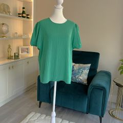 Ladies Emerald Green Short-Sleeved Top by Gallery