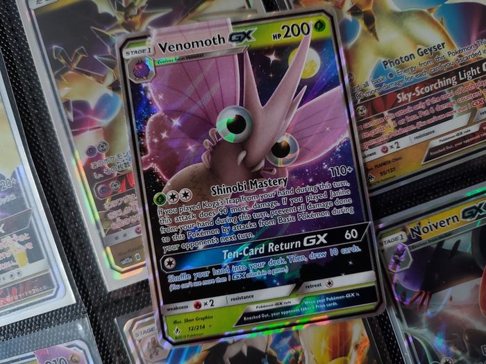 Venomoth GX ! Ultra Rare ! from Unbroken Bonds Set ! 2019 ! Pokemon Card !