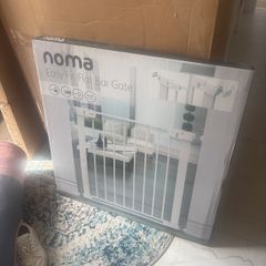 baby gate brand new