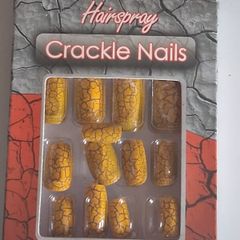 Retro Hairspray Yellow Cracked Glue On Fake Nails