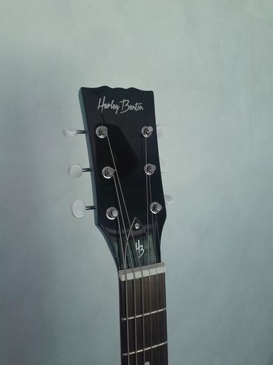 Harley Benton DC Junior