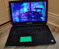 3 Gaming Laptops Alienware + 2 Asus ROG for parts or fix