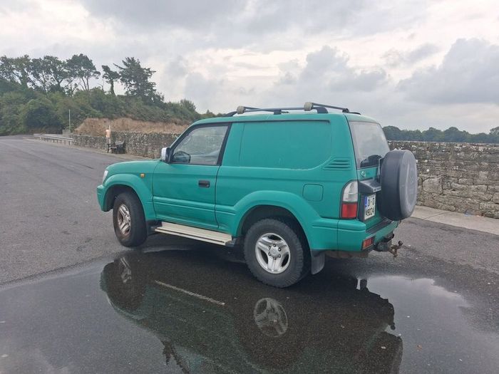 Toyota Land Cruiser 2001