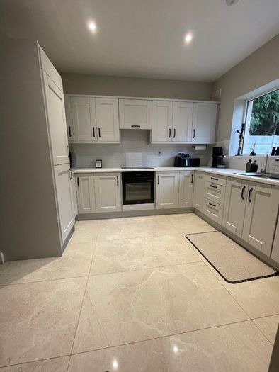 Modern Integrated Kitchen For Sale