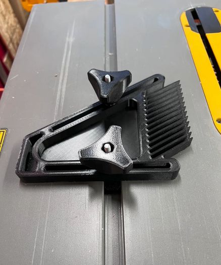 DeWalt DWE7491RS Featherboard Slides and Knobs