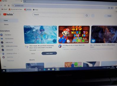 Packard Bell 15.6 Laptop, EasyNote TE69KB Model MS2384, 1 Terrabyte HDD, 8GB Ram, AMD Quad Core Processor A4-5000 AMD Radeon HD 8330, Windows 10