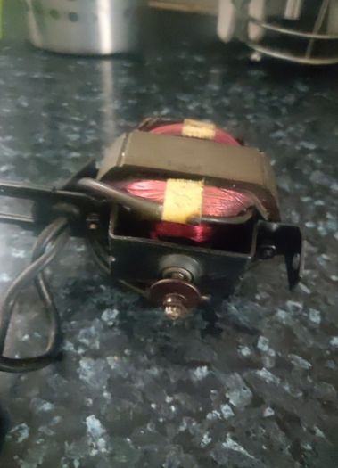 Singer 416 Sewing Machine Motor and Light Bulb housing with all working cable connections