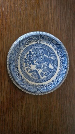 Vintage Arklow Pottery Blue Willow Teapot & Matching Stand Trivet Made in Ireland