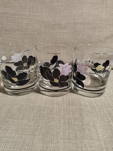 Vintage french whiskey tumblers