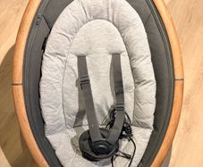 Maxi Cosi electric swing