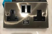 Chrome Sockets USB