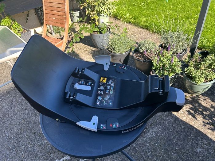 Maxi Cosi Pearl 360 with isofix