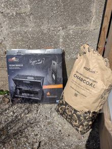 Free folding BBQ and charcoal