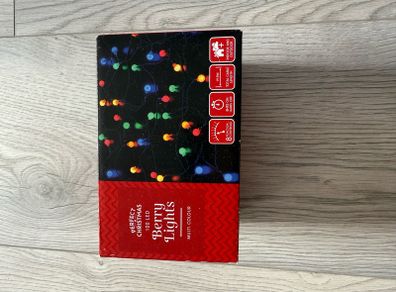 Perfect Christmas 100 LED Berry Lights (Multi Colour)