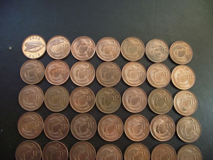 49 Irish coins @ one penny (1990-2000) Nice condition!