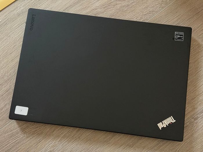 Lenovo Thinkpad X270 I5-7300u  8gb Ram 256gb Ssd