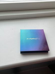Mac face palette