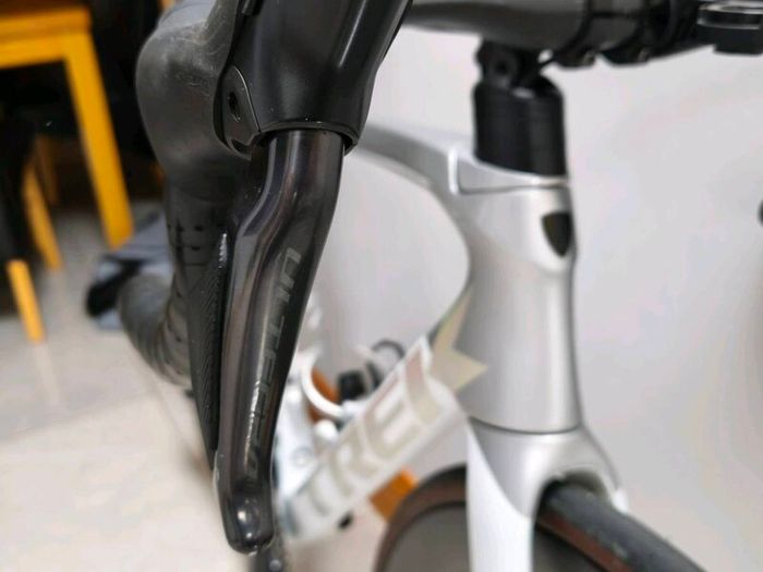 Trek Emonda Carbon Road Bike