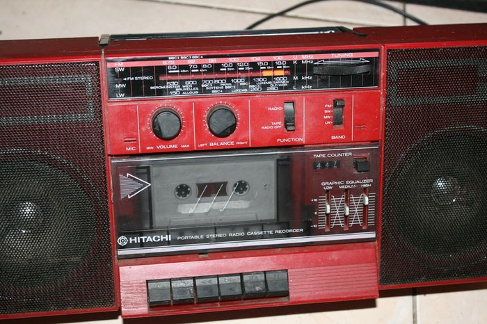 Hitachi TRK-612E