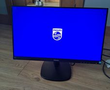 Phillips 243V7Q monitor