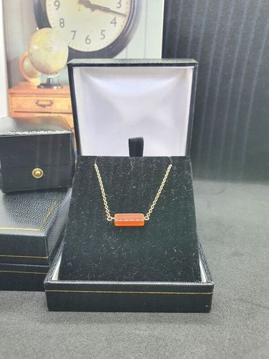 Carnelian Necklace 9ct Gold