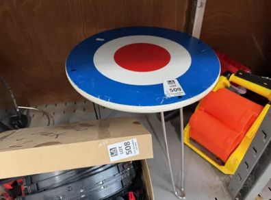Retro Target bullseye small table